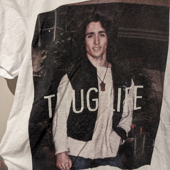 White Thug life Justin Trudeau shirt - Picture 2 of 3